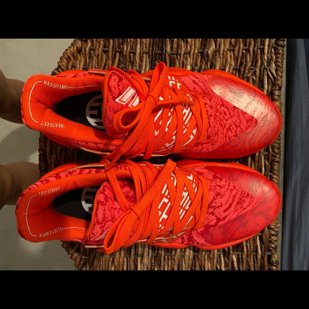 Harden Adidas